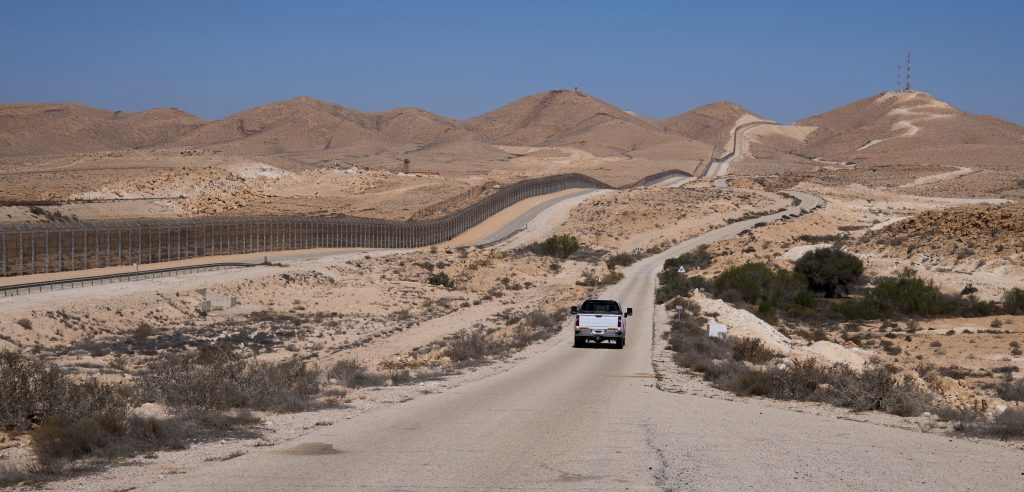 צינור החמצן של חמאס: המחלוקת סביב ציר פילדלפי